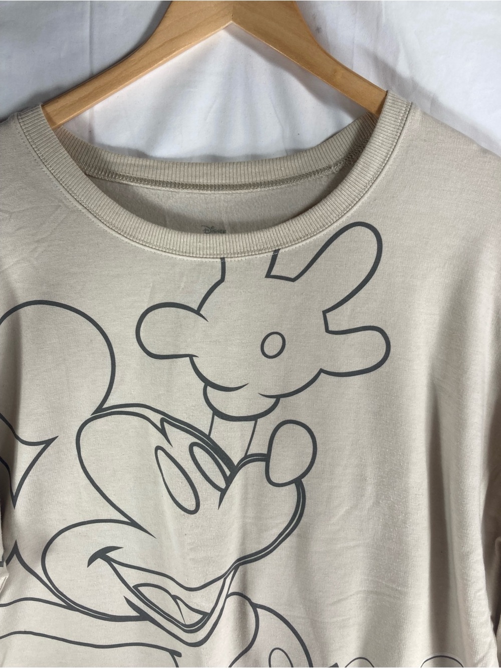Disney Beige Mickey Outline Crewneck off the shoulder Sweatshirt xL - Picture 4 of 13